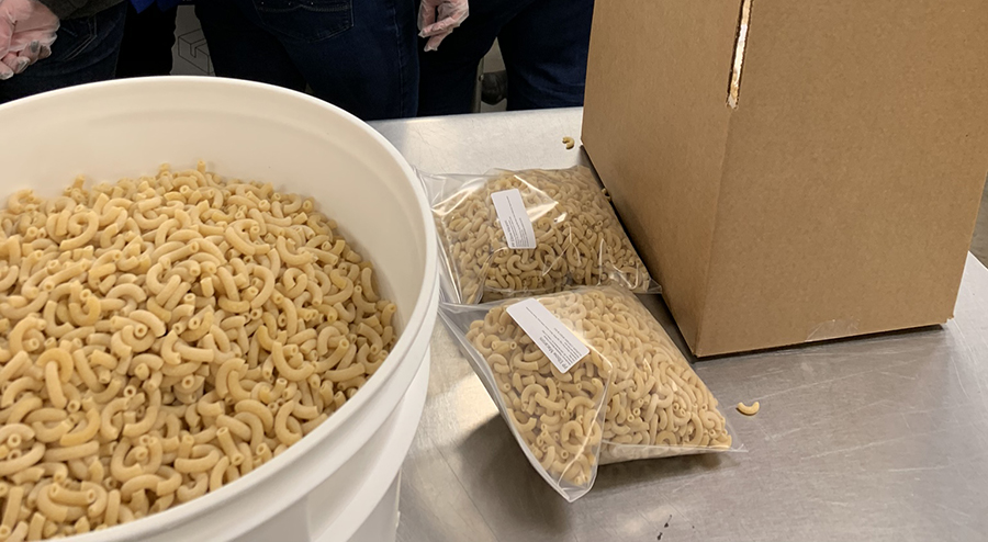 2019 ATG Eastern Illinois Food Bank Day photo